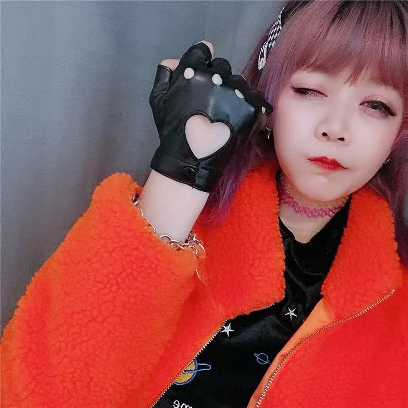 HARAJUKU LOVE GLOVES BY61010