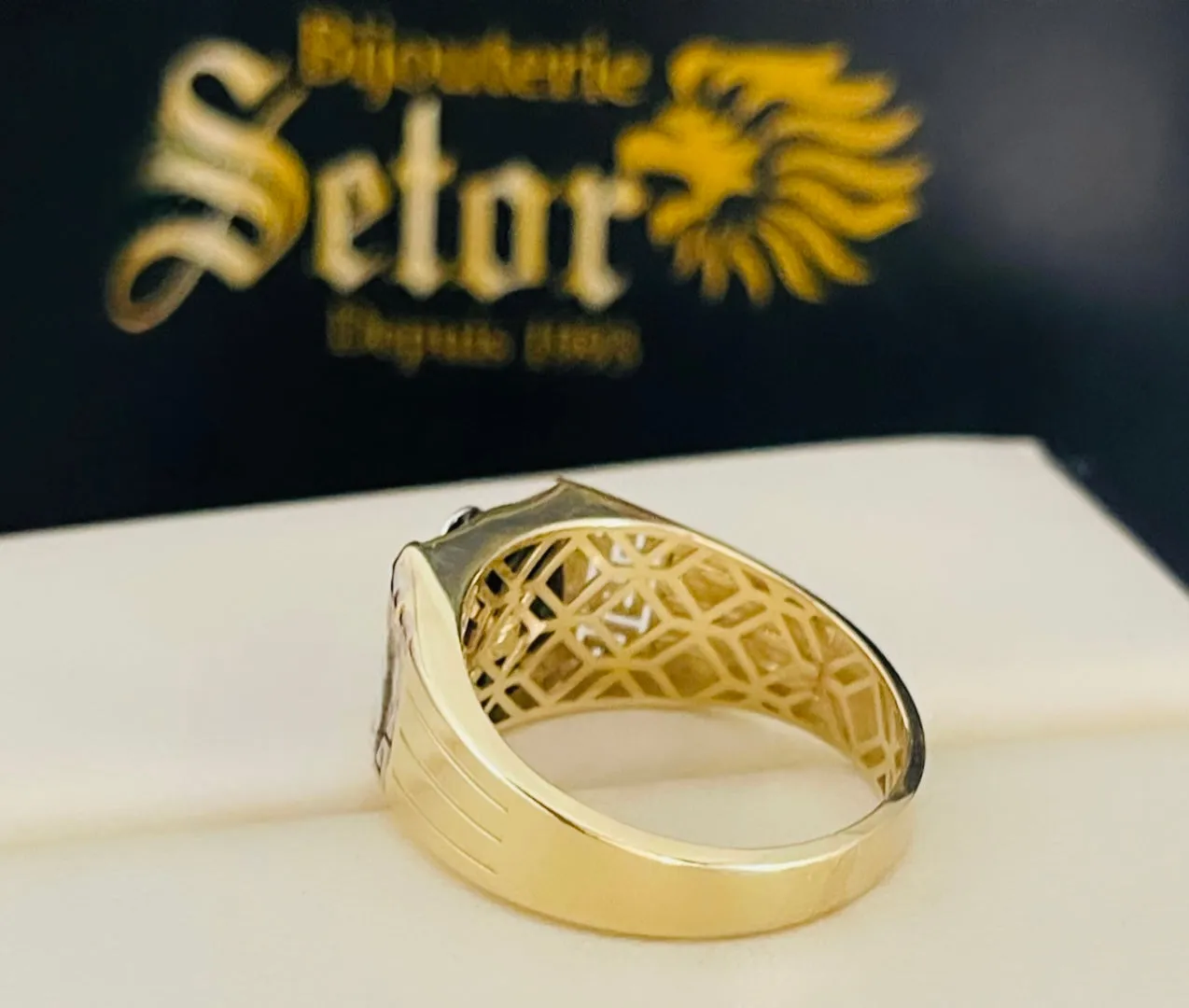 Men ring