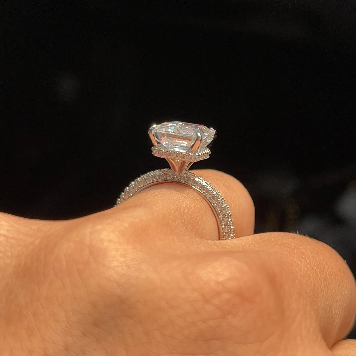 TESSA MOISSANITE RING